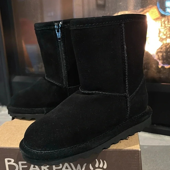 BEARPAW Elle Zipper Suede upper,wool blend lined,rain/stain repell,rugged sole - Picture 4 of 11